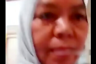 'tante vcs brondong sange full :'