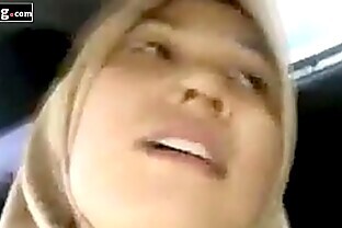 'Aksi niza awek kelantan melayu tudung'